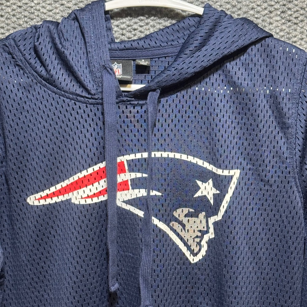 NFL Team Apparel New England Patriots Navy Blue Mesh Hoodie Mens Small Womens M